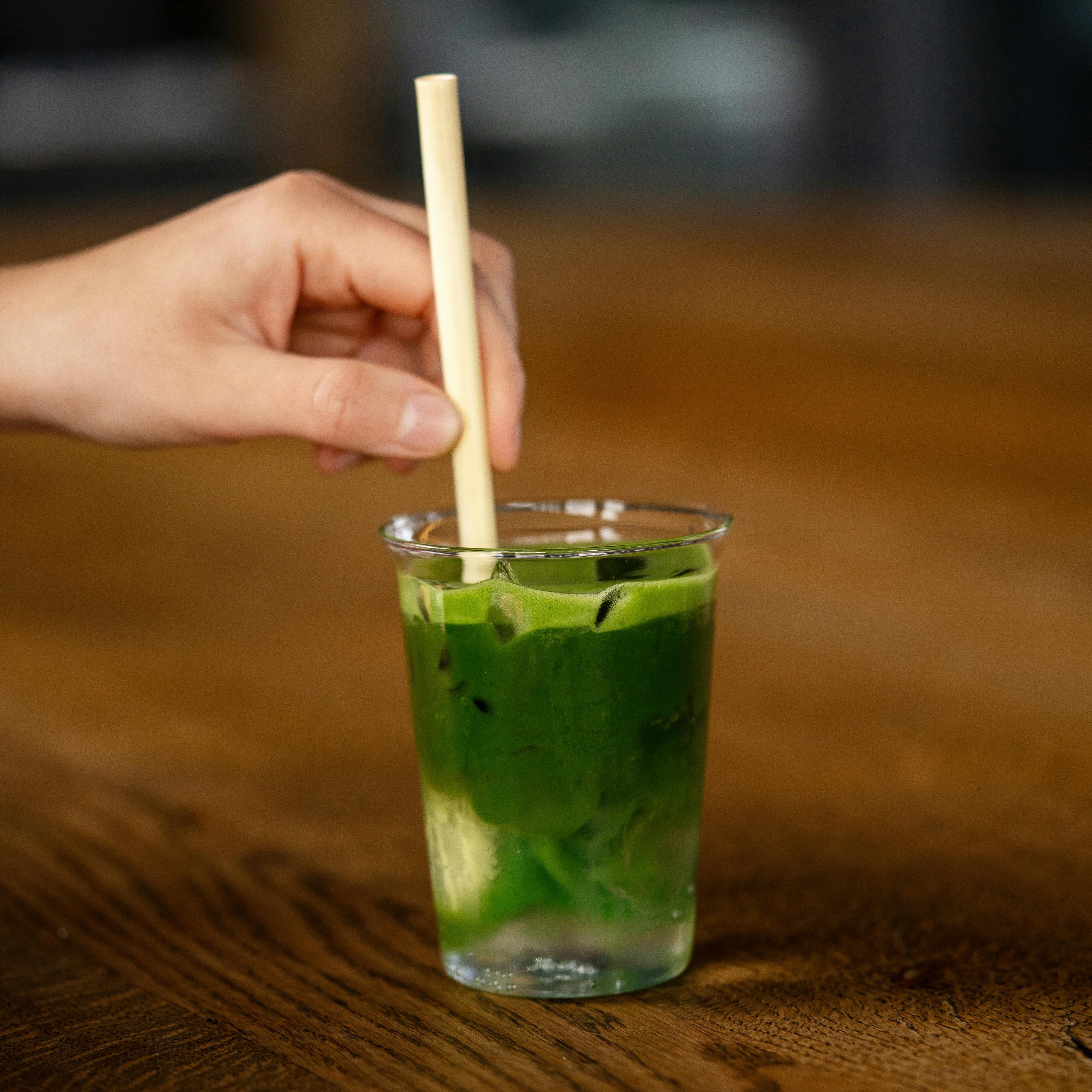 Matcha and Gut Health: How This Green Powerhouse Supports Your Digestion